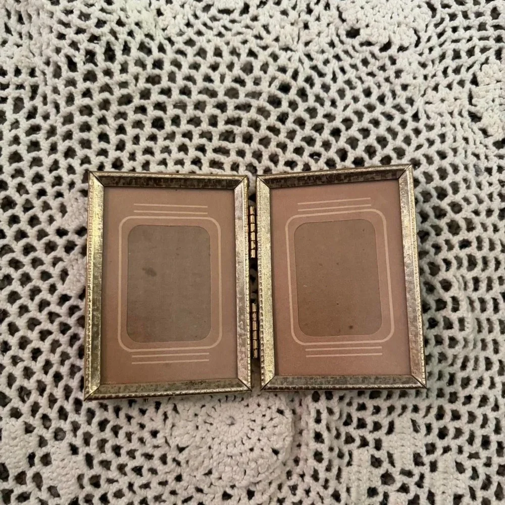 Vintage Dual Mini Frame